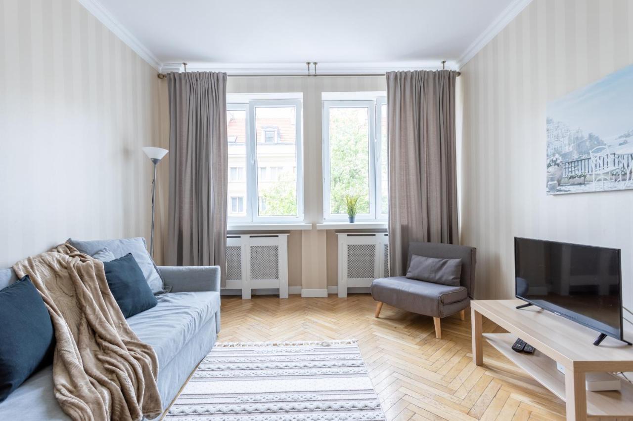Golden Warsaw- 3 Separate - Location&nowy Swiat Warschau